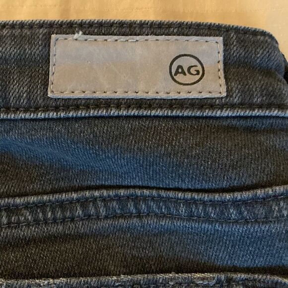 AG Denim The Stilt Crop Cigarette Crop in Black with Shredded Front Legs. - Picture 7 of 12